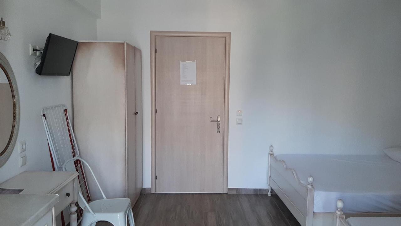 U Jacka Apartment Neoi Poroi Exterior photo